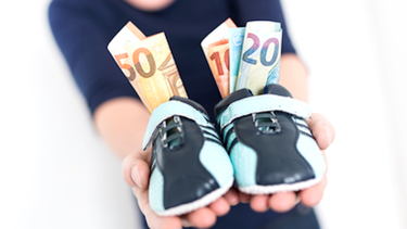 Muchos niños reciben dinero para Navidad, Reyes y otras fiestas del año. ¿Por qué no enseñarles a apartar de a poco esas sumas para poder cumplir con el tiempo algún sueño?