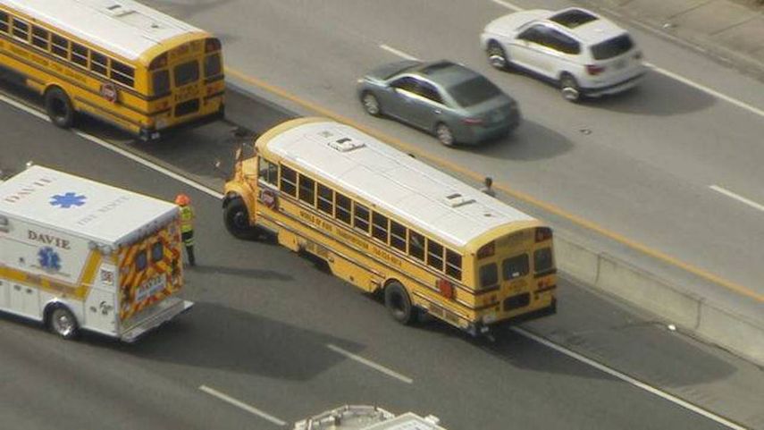 &nbsp;El accidente ocurrió en los carriles hacia el este justo antes de la salida de University Drive.&nbsp;