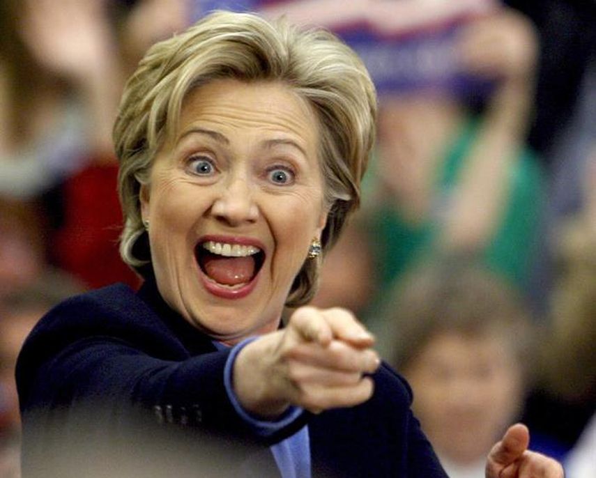 La exsecretaria de Estado estadounidense Hillary Clinton anunció este domingo oficialmente su candidatura a la Presidencia de EEUU. EFE 