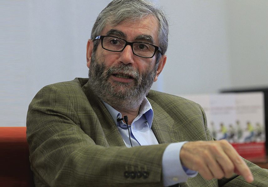 El Premio Príncipe de Asturias de las Letras 2013 se tomará un descanso en su vida profesional. (EFE)