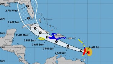 Ruta pronosticada para ciclón Elsa, el 1 de julio de 2021, por el Centro de Huracanes con sede en Miami.