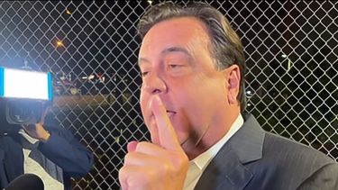 Comisionado Alex Díaz de la Portilla sale de prisión.