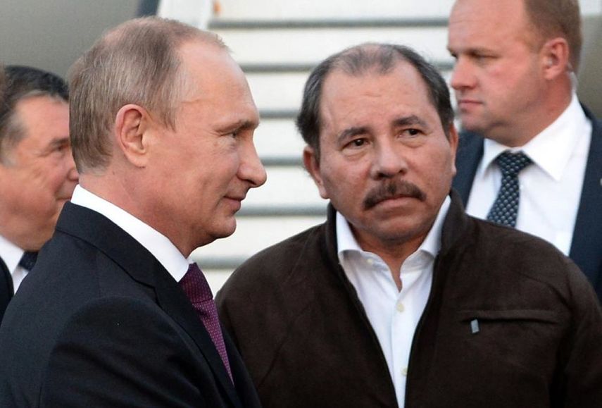 El presidente ruso Vladimir Putin junto al dictador sandinista Daniel Ortega, durante su visita a Nicaragua en 2014