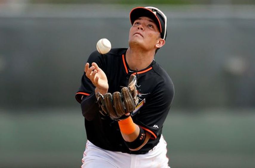 Miguel Rojas fue enviado a las menores junto a un grupo de peloteros de los Marlins. (ARCHIVO)
