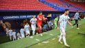 La selección de Argentina sale al terreno durante un Juego de la Copa América en Brasil La selección de Argentina sale al terreno durante un Juego de la Copa América en Brasil