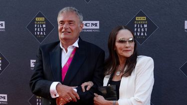 Los actores Leonard Whiting y Olivia Hussey llegan a la proyección de The Producers en la Noche de Apertura del Festival de Cine Clásico TCM 2018 en el Teatro Chino TCL el 26 de abril de 2018 en Los Ángeles.