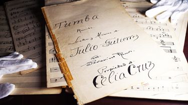 Partitura de Tumba, de Julio Gutiérrez, en la colección de Celia Cruz. 