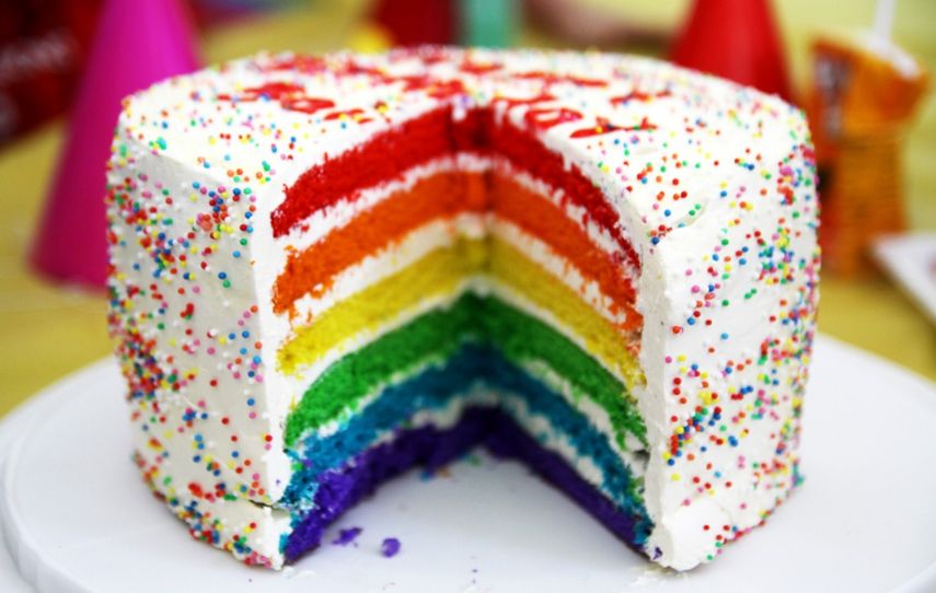 Los jueces del Tribunal Supremo de EEUU se debaten entre&nbsp;los límites para determinar qué es arte y quién tiene derecho a discriminar a otros en base a su libertad de expresión a propósito de una torta para una boda gay.