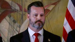 El fiscal de los Estados Unidos para el Distrito Sur de Florida, Jason A. Reding Quiñones, asiste a una ceremonia para honrar a las víctimas de los asesinatos de los Hermanos al Rescate, en 1996 en la Torre de la Libertad, el 20 de mayo de 2026 en Miami, Florida. El fiscal de los Estados Unidos para el Distrito Sur de Florida, Jason A. Reding Quiñones, asiste a una ceremonia para honrar a las víctimas de los asesinatos de los Hermanos al Rescate, en 1996 en la Torre de la Libertad, el 20 de mayo de 2026 en Miami, Florida.