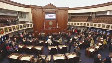 Vista parcial del pleno del Senado de Florida.