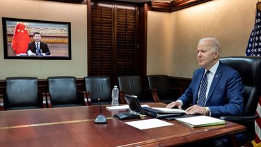 El presidente Joe Biden durante una videollamada con su homólogo chino Xi Jinping, el viernes 18 de marzo de 2022, en Washington.&nbsp;