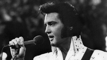 El cantante Elvis Presley.