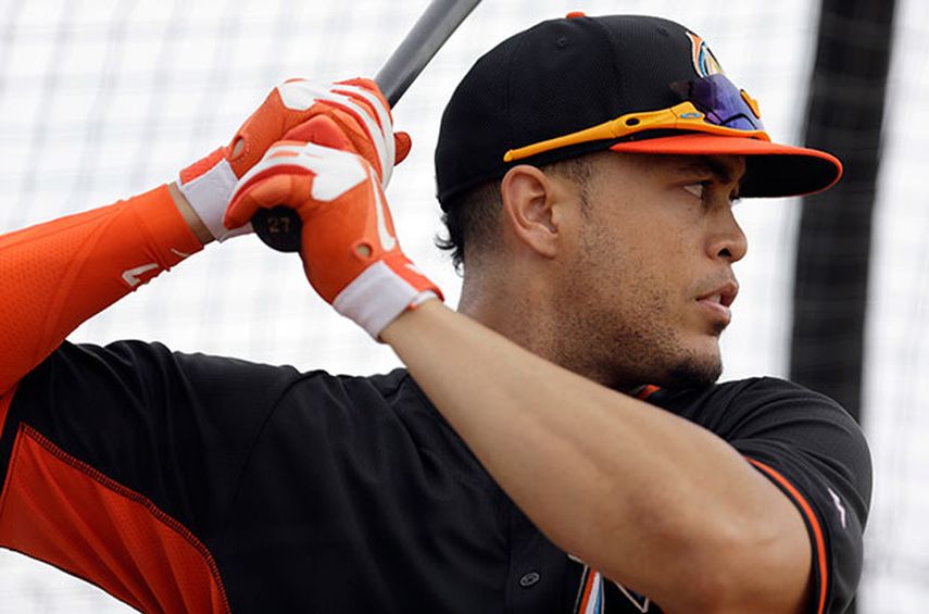 : Los peces creen que Giancarlo Stanton es visto como el futuro rostro del béisbol. (AP)