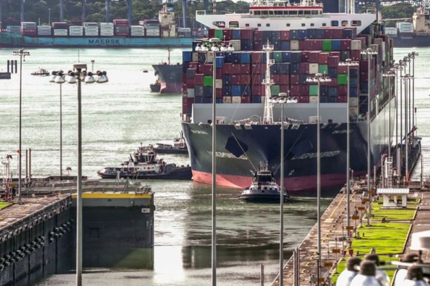 El Canal de Panamá, afectado por la sequía anunció restricciones al paso de barcos en 2023