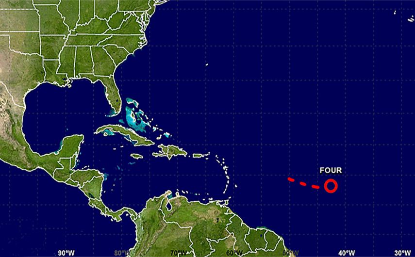 El centro de la depresión tropical está ubicada a unas 1.400 millas al este del arco de las Antillas Menores.