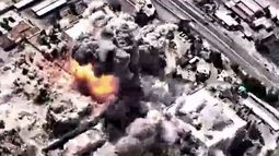 Una imagen de un video tomada de material difundido por el ejército israelí el 1 de marzo de 2026, muestra los ataques a gran escala en la sede del régimen terrorista iraní en Teherán el 1 de marzo. Una imagen de un video tomada de material difundido por el ejército israelí el 1 de marzo de 2026, muestra los ataques a gran escala en la sede del régimen terrorista iraní en Teherán el 1 de marzo.