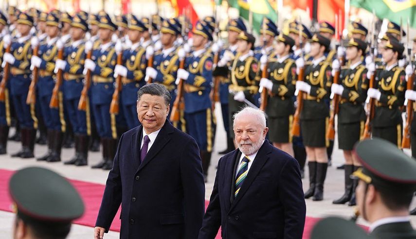 El gobernante chino, Xi&nbsp;Jinping, y el&nbsp;presidente&nbsp;de Brasil,&nbsp;Luiz Inácio&nbsp;Lula da Silva.