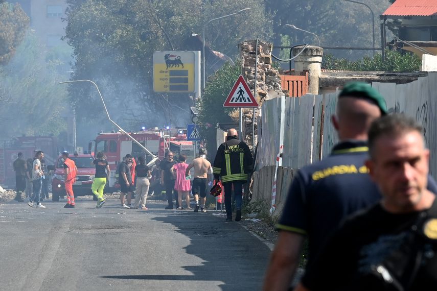 Explosión en gasolinera en Roma, Italia, el 4 de julio de 2025