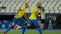 Neymar (derecha), de Brasil, festeja con su compañero Richarlison, luego de conseguir el segundo tanto ante Perú en un encuentro de la Copa América realizado el jueves 17 de junio de 2021 en Río de Janeiro Neymar (derecha), de Brasil, festeja con su compañero Richarlison, luego de conseguir el segundo tanto ante Perú en un encuentro de la Copa América realizado el jueves 17 de junio de 2021 en Río de Janeiro