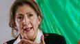 Ingrid Betancourt, quien fue secuestrada durante seis años por los rebeldes de las Fuerzas Armadas Revolucionarias de Colombia, FARC, anunció que buscará nuevamente la presidencia de su país. En Colombia no ha habido una mujer en la Presidencia. 