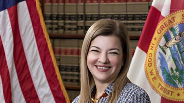 La jueza de circuito estadounidense Barbara Lagoa, de la Corte de Apelaciones del Und&eacute;cimo Circuito de los Estados Unidos, aparece en esta foto oficial sin fecha publicada por la Corte Suprema de Florida.&nbsp;