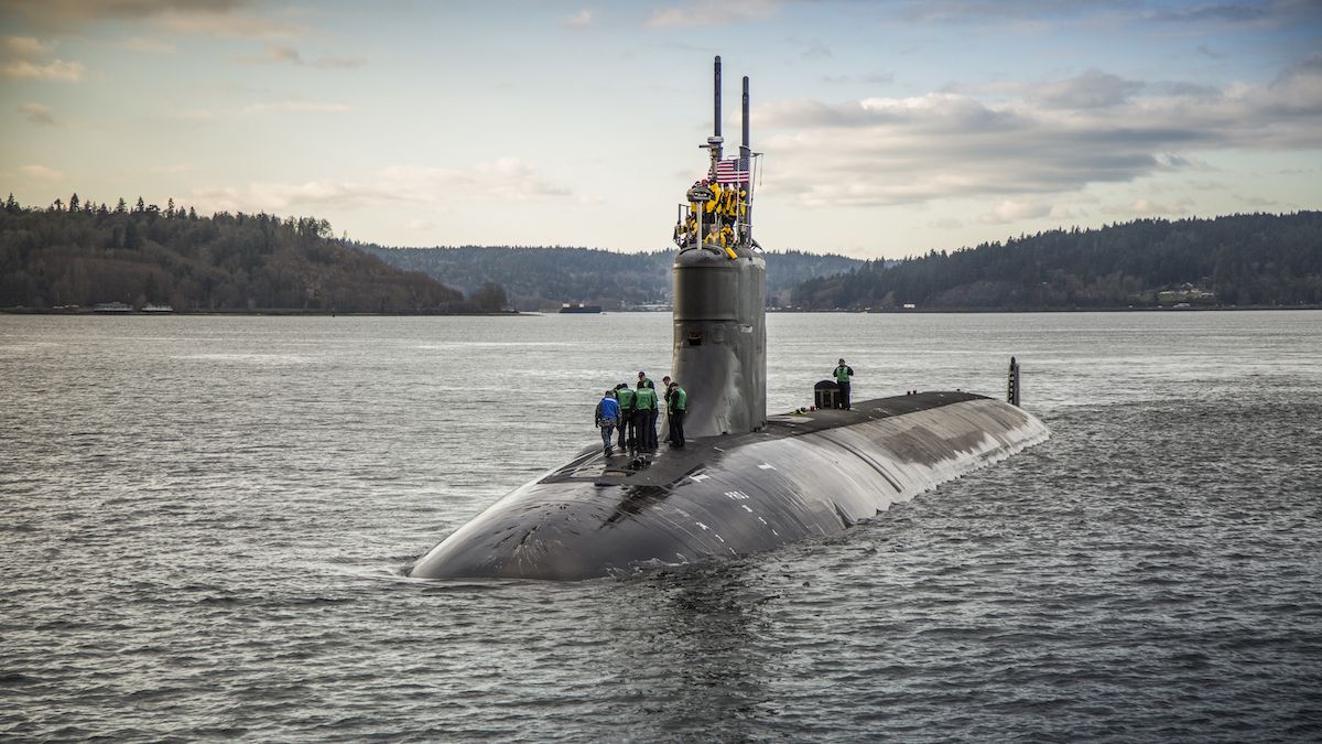 Foto de archivo del submarino USS Connecticut (SSN 22). Foto de archivo del submarino USS Connecticut (SSN 22).