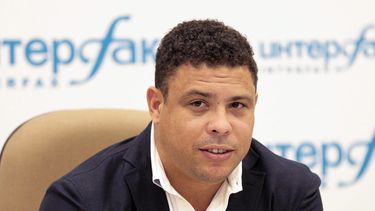El exjugador de FC Barcelona y Real Madrid, entre otros clubes, pasaba unos días de vacaciones en la isla de Ibiza.
