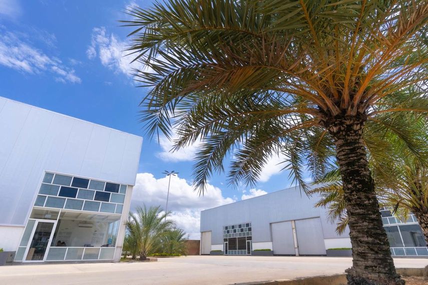 La industria moderna no demanda metros cuadrados; demanda ecosistemas de eficiencia y en Aerocentro Parque Industrial podemos ayudarle