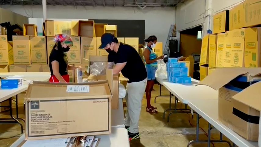 Ayudas para Haití se recogen en diferentes lugares de Miami.