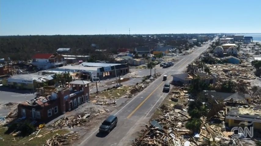 Vista aérea de un sector de Mexico Beach, afectado por el huracán Michael.