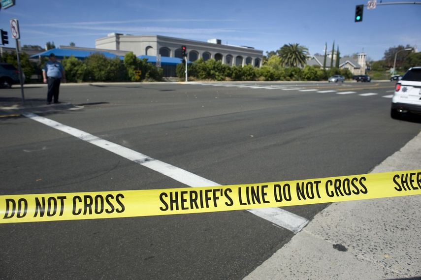 Vista de la sinagoga Chabad en Poway, California, donde un tiroteo calificado como crímen de odio dejó una persona muerta y tres heridas este sábado 27 de abril de 2019.
