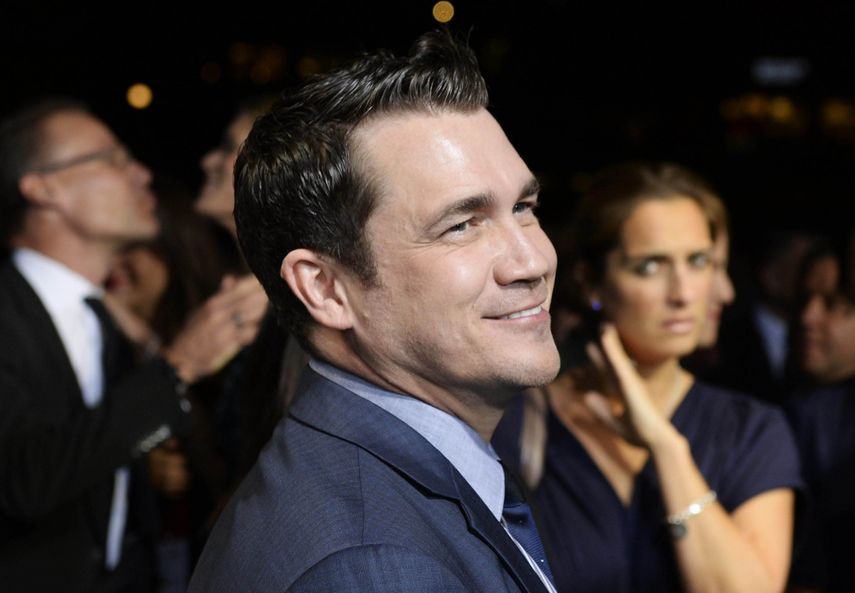 Tate cuenta la historia de una mujer solitaria que se hace amiga de un grupo de adolescentes a los que invita al sótano de su casa para divertirse en Ma.&nbsp;