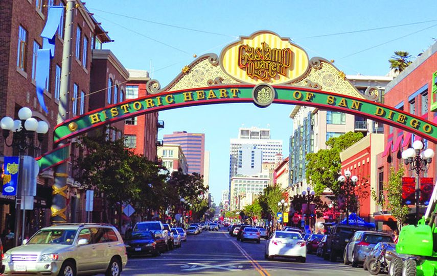 El distrito de Gaslamp, en el centro histórico de San Diego. (CORTESÍA)