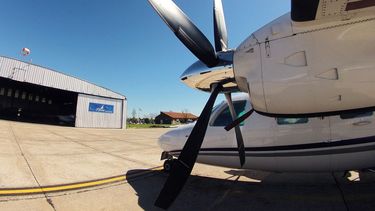 El avión, un turbohélice bimotor fabricado por la empresa japonesa Mitsubishi, lleva más de 20 horas desaparecido.