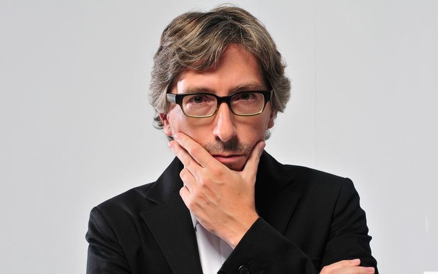 Sus méritos como escritor lo sitúan entre los intelectuales españoles a tener en cuenta. (CORTESÍA)