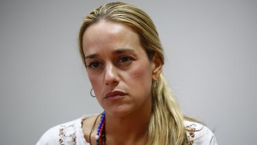 Ni a sus abogados le permiten visitarlo, dijo Lilian Tintori, haciendo además mención a la Fiscalía General.