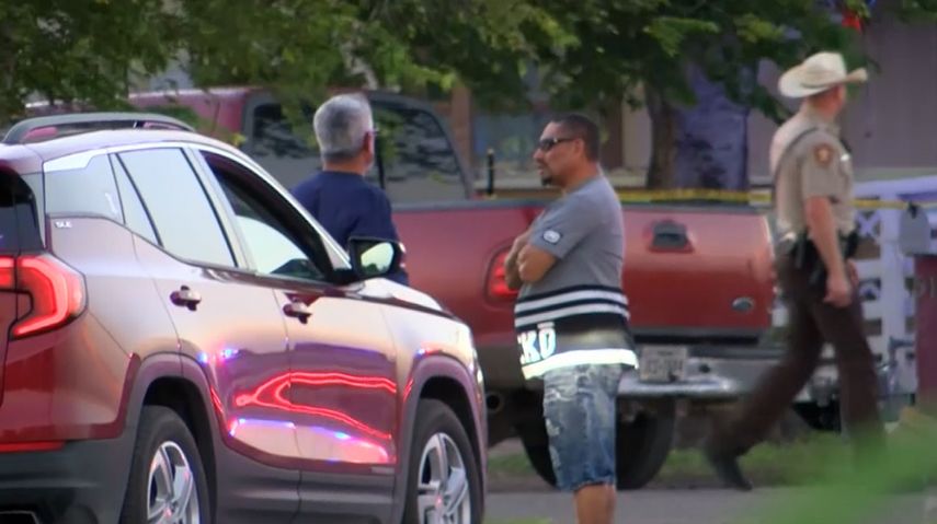 Las autoridades investigan un tiroteo que dejó cuatro muertos y un herido en una fiesta de cumpleaños en Texas.