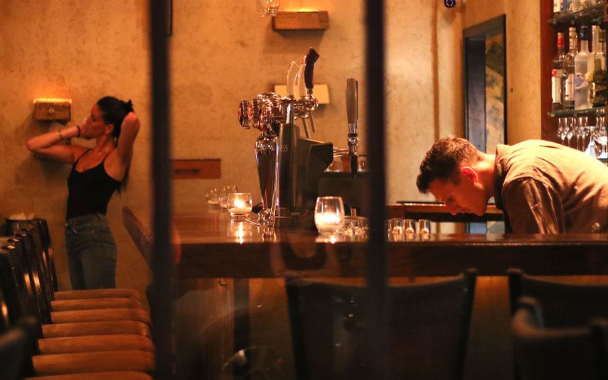 La venta de bebidas alcoh&oacute;licas representa la mayor entrada de ganancias en bares.