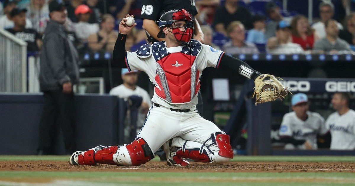 Marlins mueven fichas: Nick Fortes traspasado a los Rays a cambio del prospecto Matthew Etzel