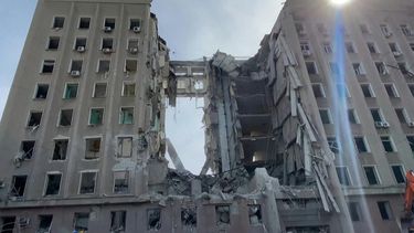 Ataque ruso a sede de ciudad en Ucrania .&nbsp;