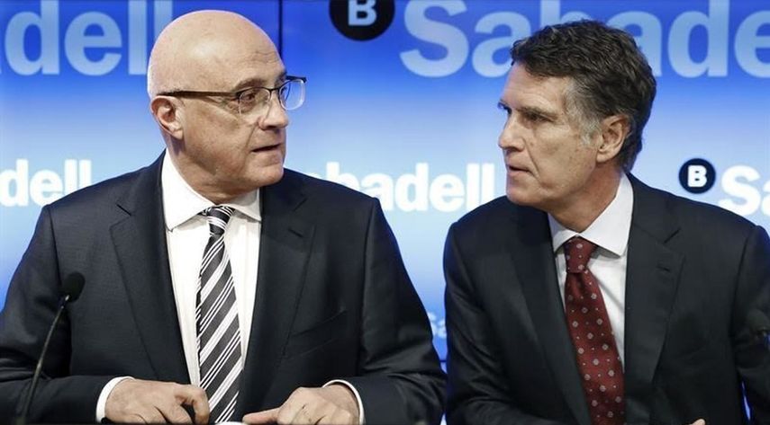 José Oliu y Jaime Guardiola, presidente y consejero delegado del Banco Sabadell.&nbsp;