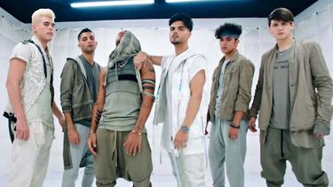 El videoclip de los artistas fue grabado en Los Ángeles, dirigido por Mike Ho de Cinema Giants.&nbsp;