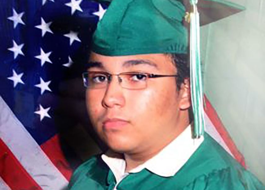 Nacido, criado y educado en Estados Unidos, el acusado traicionó a su país tratando de viajar a Yemen para unirse a las filas de Al Qaeda, dijo la fiscal federal del distrito este de Nueva York, Loretta Lynch. (Twitter)