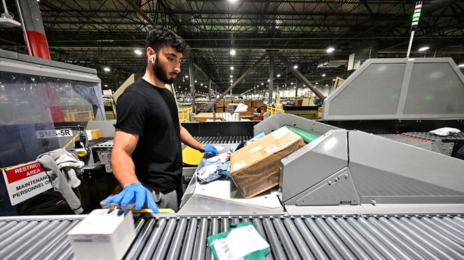 Los aranceles del gobierno del presidente Donald J. Trump ya experimentan un efecto positivo en la finanzas del país con más de 125.000 millones de dólares obtenidos por ese concepto.