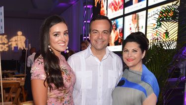 Nicole Valls, Jorge Plasencia y Rosa María Plasencia&nbsp;