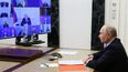 En esta fotografía distribuida por la agencia estatal rusa Sputnik, el presidente de Rusia, Vladimir Putin, preside una reunión del Consejo de Seguridad por videoconferencia en Moscú el 8 de mayo de 2026.