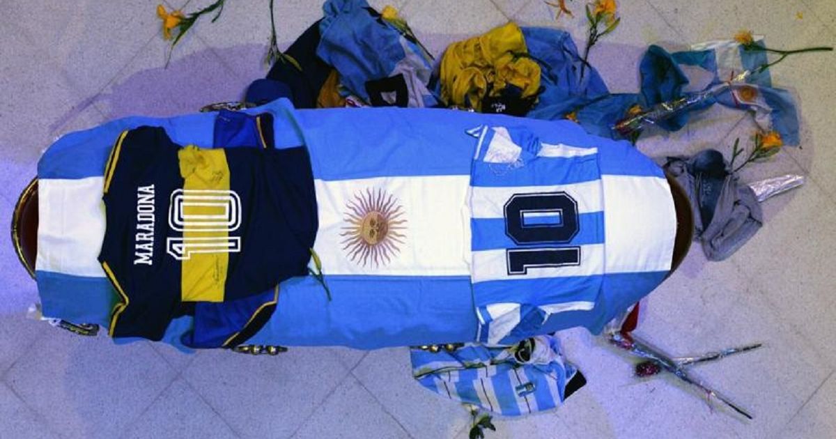 Siete personas enjuiciadas por la muerte de Diego Maradona: ¿negligencia o asesinato?