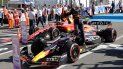 EL neerlandés Max Verstappen celebra al llegar a la meta luego del triunfo de Red Bull en Monza