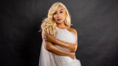 La cantante Maoly Monrow.