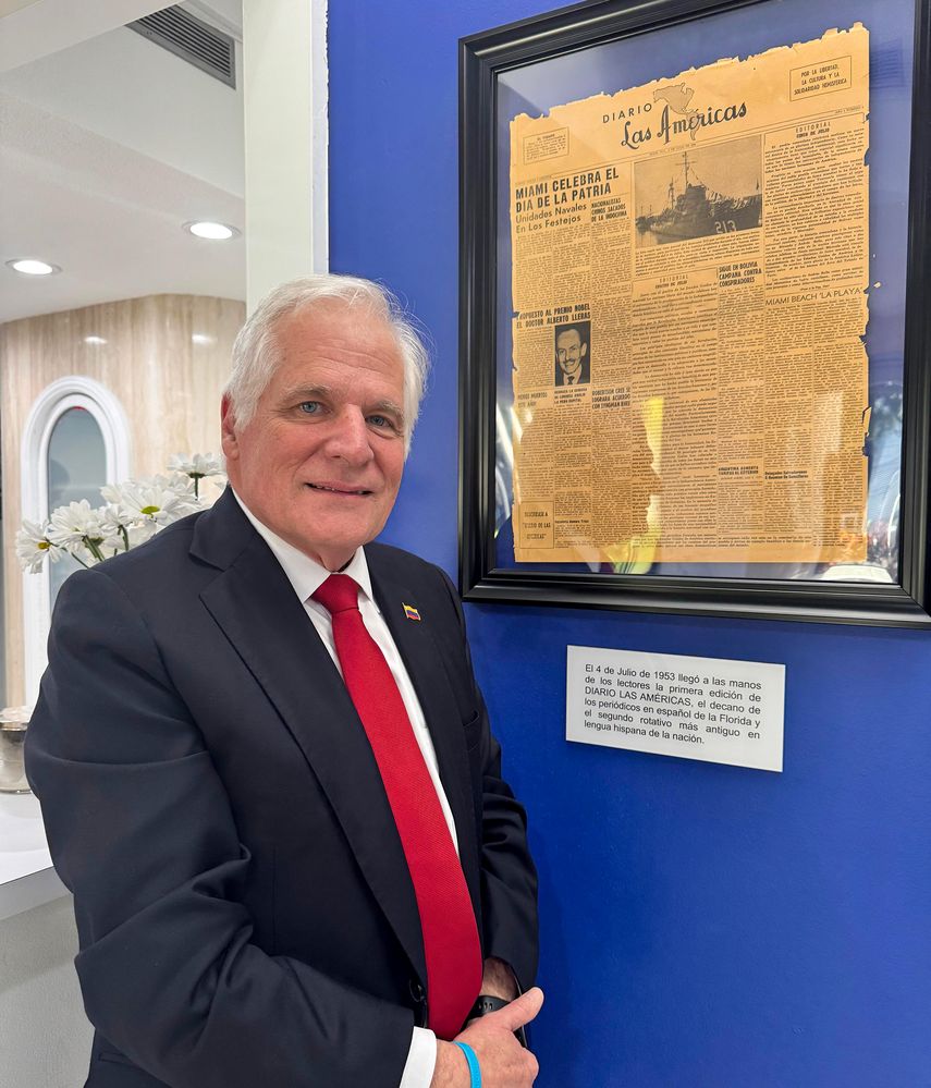 Miguel Uribe Londoño. Miguel Uribe Londoño.